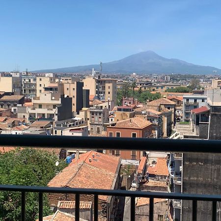 Penthouse Garibaldi Apartman Catania-Fontanarossai nemzetközi repülőtér Kültér fotó
